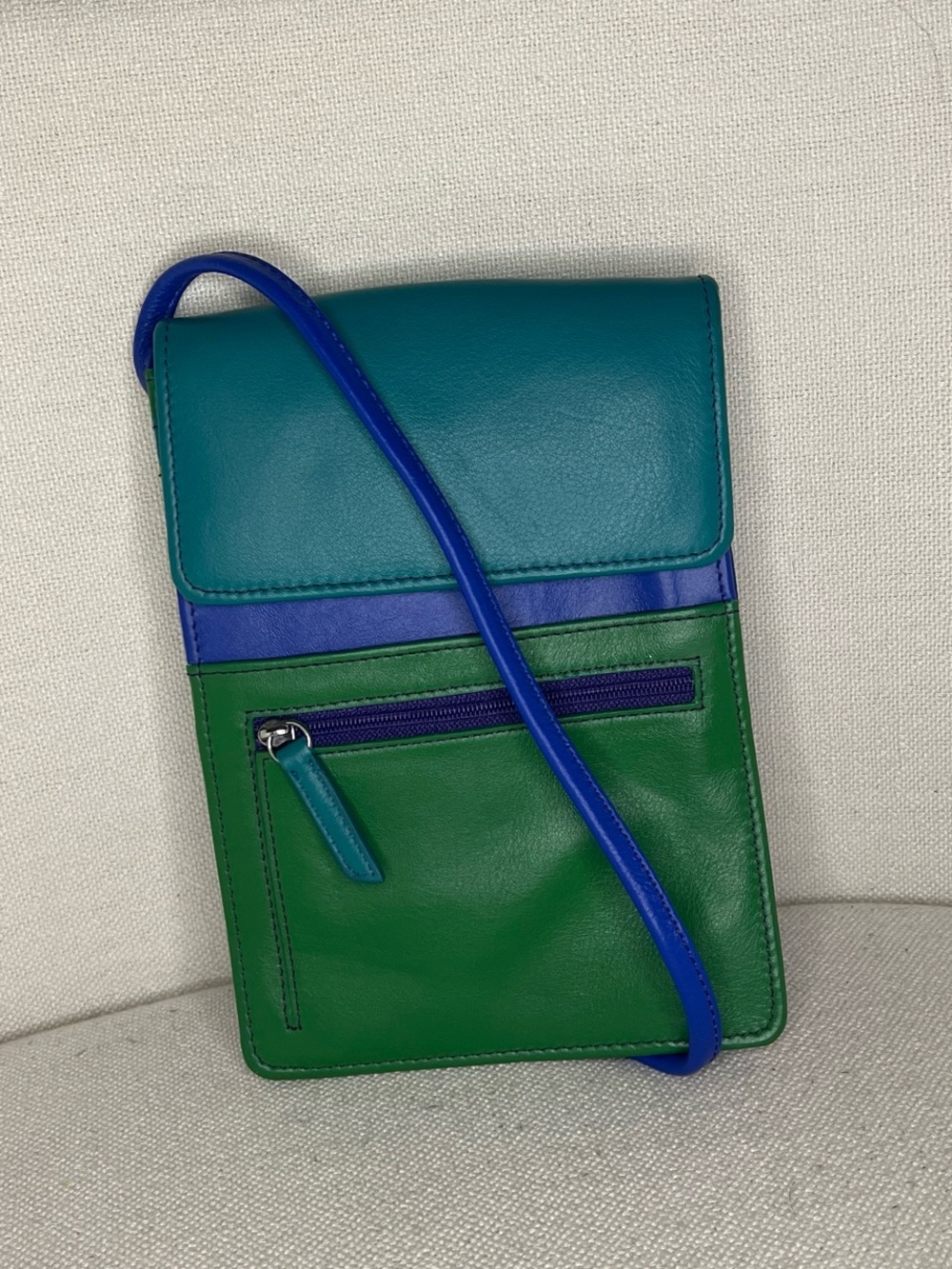 ili Colorblock Crossbody Bag in Teal, Blue & Green